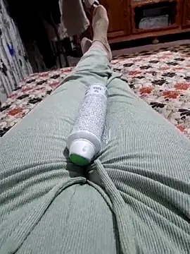 Snapshot of Tota_sexi chatting on 03/03/26, 12:23 Tota sexi online show from 03/03/26, 12:23