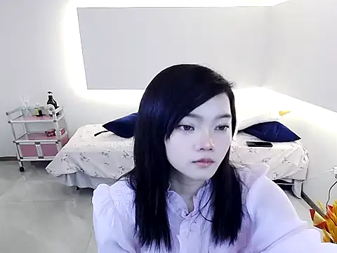 Shaurk online show from 12/18/25, 02:38