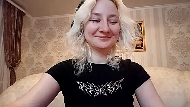 KyokoAck online show from 11/25/25, 03:01