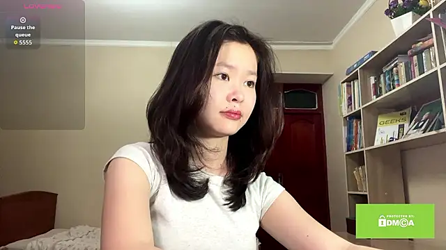 HuldaKye online show from 02/26/26, 12:05