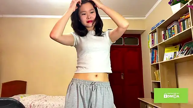 HuldaKye online show from 02/19/26, 12:13