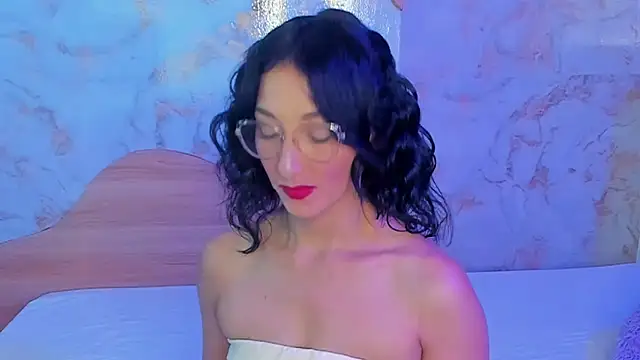 Snapshot of kirakay1 chatting on 06/01/26, 11:32 kirakay1 online show from 06/01/26, 11:32
