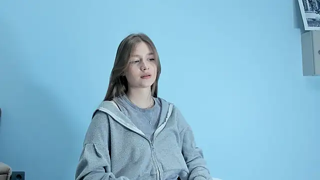 Snapshot of SheritaCyree chatting on 11/15/25, 12:31 SheritaCyree online show from 11/15/25, 12:31