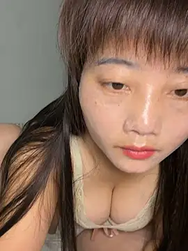 Nuomi6 online show from 05/05/26, 06:16