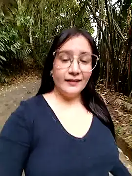 Snapshot of SaloGray8 chatting on 07/19/26, 03:20 SaloGray8 online show from 07/19/26, 03:20
