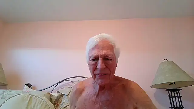 Snapshot of capttp chatting on 01/13/26, 04:00 capttp online show from 01/13/26, 04:00