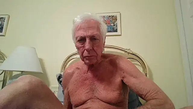 Snapshot of capttp chatting on 02/13/26, 03:39 capttp online show from 02/13/26, 03:39