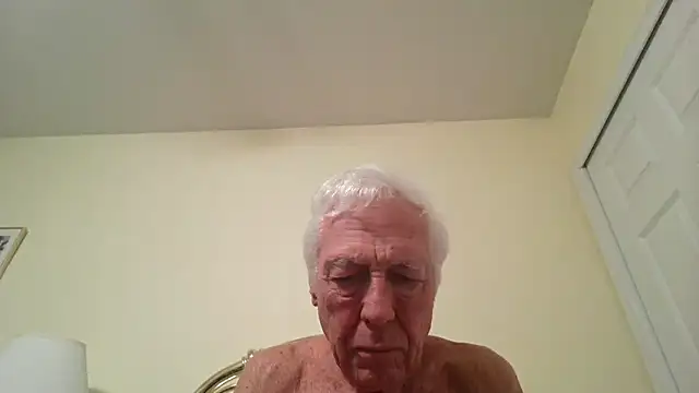 Snapshot of capttp chatting on 02/19/26, 03:58 capttp online show from 02/19/26, 03:58