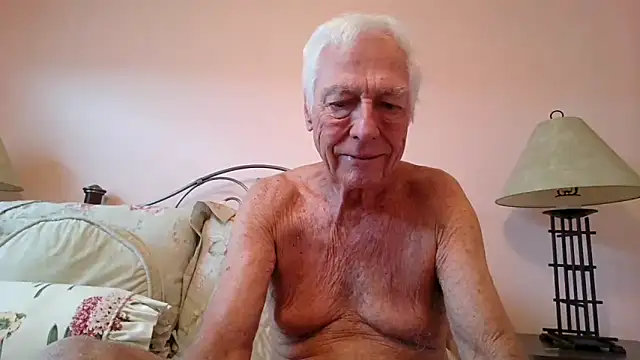 Snapshot of capttp chatting on 11/21/25, 04:06 capttp online show from 11/21/25, 04:06