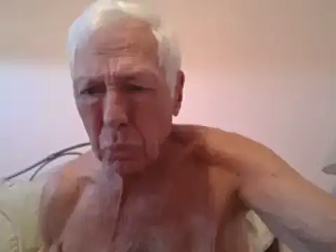 Snapshot of capttp chatting on 10/24/25, 03:00 capttp online show from 10/24/25, 03:00