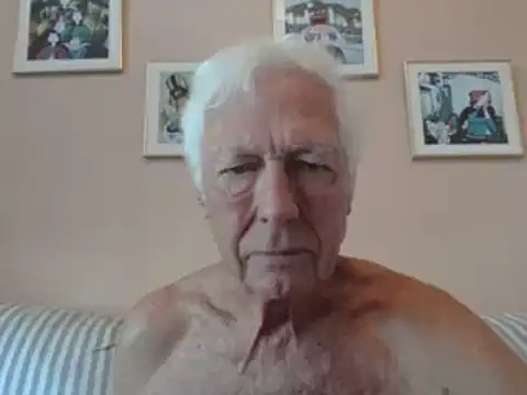 Snapshot of capttp chatting on 10/06/25, 03:13 capttp online show from 10/06/25, 03:13