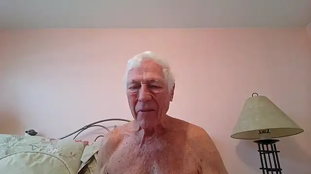 Snapshot of capttp chatting on 02/16/26, 02:05 capttp online show from 02/16/26, 02:05