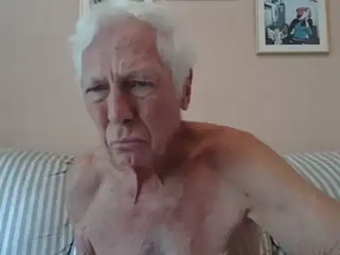 Snapshot of capttp chatting on 10/15/25, 02:47 capttp online show from 10/15/25, 02:47