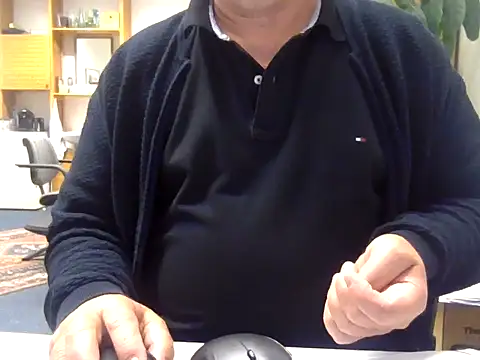 sssuka online show from 12/15/25, 04:24