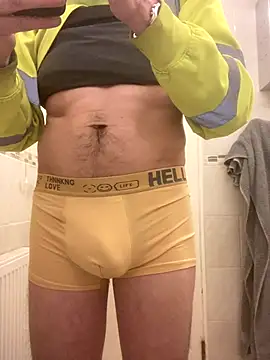 funguy19782 online show from 01/08/26, 04:35