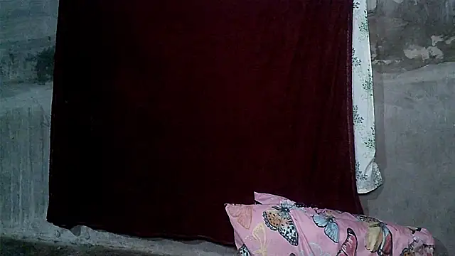 Snapshot of xwindyxxx chatting on 07/10/26, 01:00 xwindyxxx online show from 07/10/26, 01:00