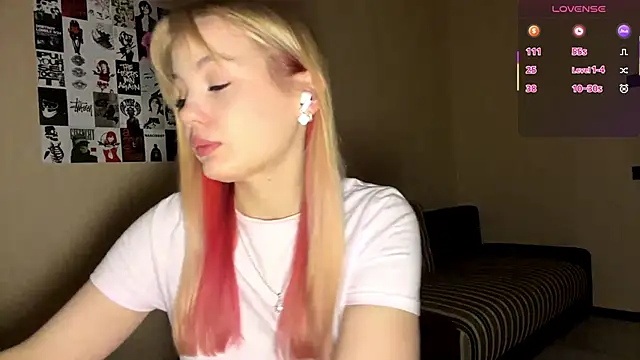 JestineParslow online show from 01/12/26, 08:36