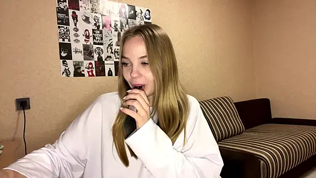 JestineParslow online show from 11/14/25, 08:56