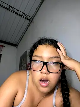 PetiteKattia online show from 01/07/26, 04:28