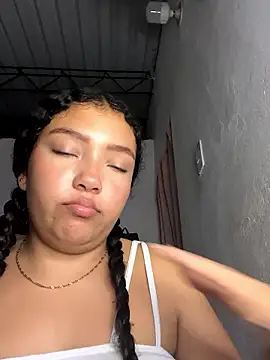 PetiteKattia online show from 01/16/26, 04:38