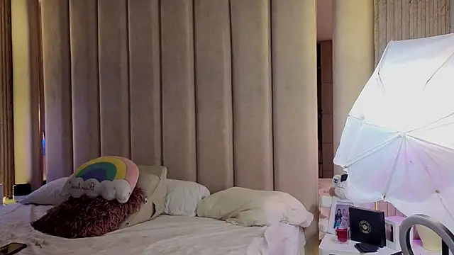 Iamnyxy online show from 11/28/25, 11:10