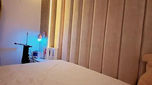 Iamnyxy online show from 04/04/26, 11:50