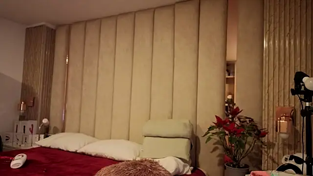 Iamnyxy online show from 12/17/25, 05:01