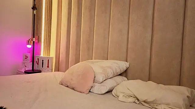 Iamnyxy online show from 04/15/26, 11:38