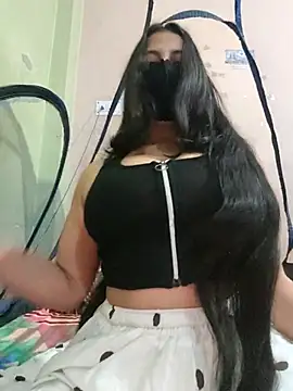 Yamini-X online show from 04/17/26, 03:59