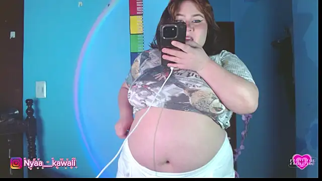 Nyaa kawaii online show from 12/17/25, 02:44