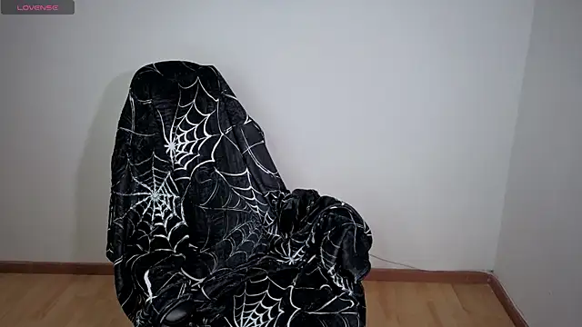 Melody Ghot online show from 03/10/26, 02:32