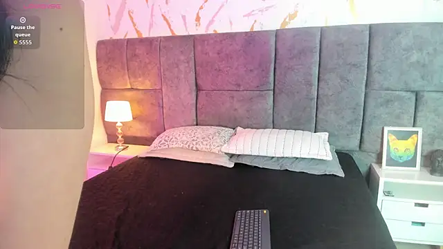 Atenea Velle online show from 06/10/26, 03:19