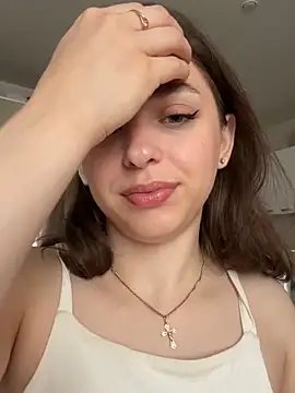 yoyogirlx online show from 06/21/26, 04:29