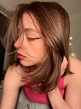 yoyogirlx online show from 12/20/25, 02:09