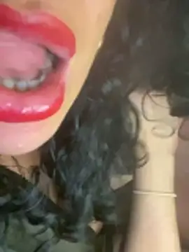 Snapshot of Deessenympho chatting on 02/03/26, 09:53 Deessenympho online show from 02/03/26, 09:53