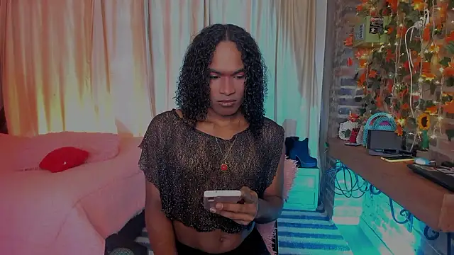 LaGoldenBitch online show from 02/04/26, 04:02