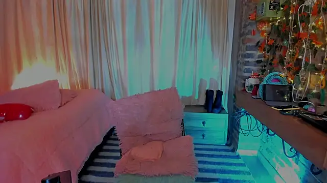 LaGoldenBitch online show from 01/31/26, 07:12