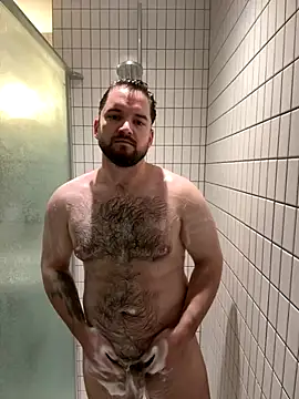 Snapshot of alexrofa chatting on 11/12/25, 09:24 alexrofa online show from 11/12/25, 09:24