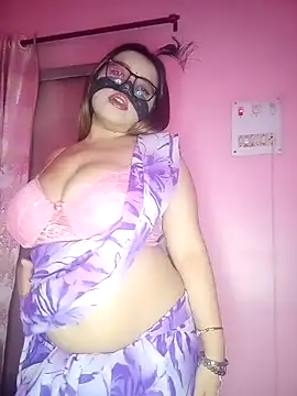 Bunnybush37 online show from 02/14/26, 03:01