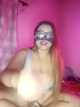 Bunnybush37 online show from 01/19/26, 03:05