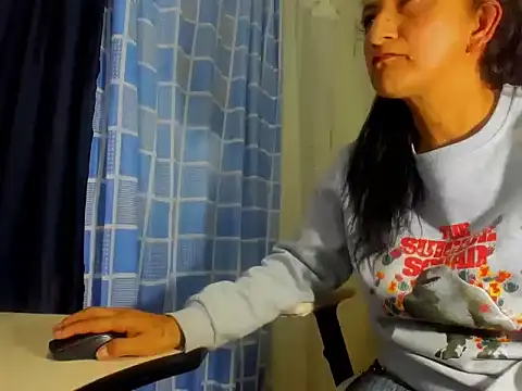 Tiff Dirty69 online show from 11/28/25, 05:29