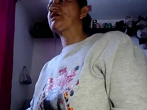 Tiff Dirty69 online show from 02/13/26, 03:34