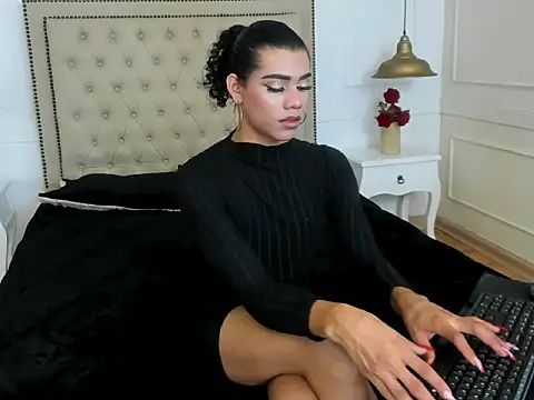 Snapshot of AlexaBellanova chatting on 02/24/26, 03:51 AlexaBellanova online show from 02/24/26, 03:51