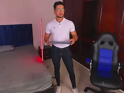 Nolan joness online show from 03/28/26, 08:54