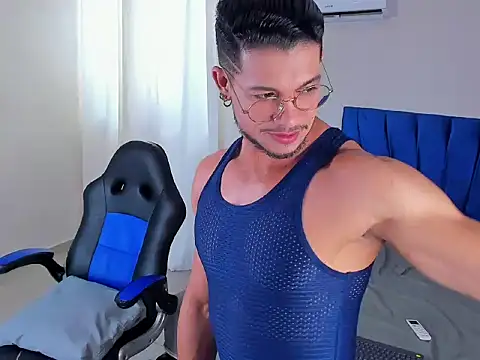 Nolan joness online show from 03/27/26, 07:48