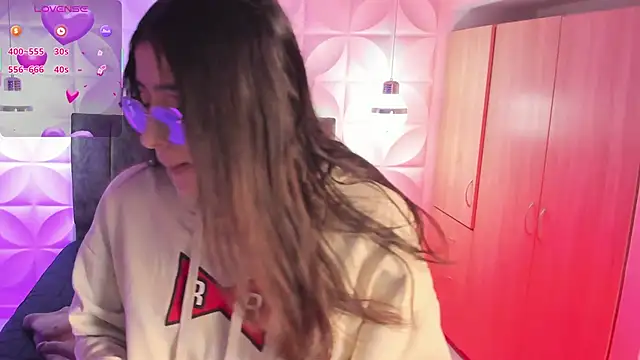  paula 69 online show from 12/18/25, 12:20