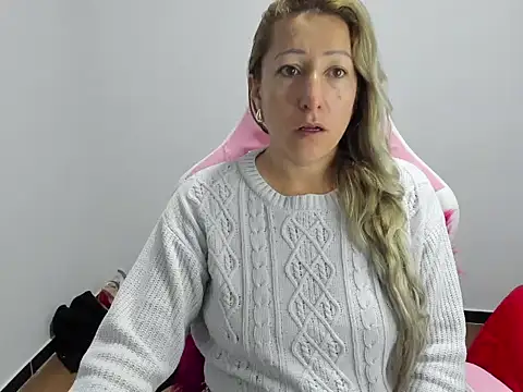 chrystal sl852 online show from 11/23/25, 10:25