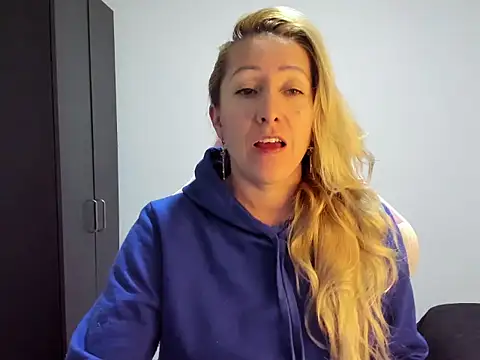 chrystal sl852 online show from 02/07/26, 01:46