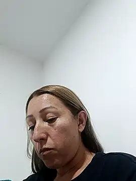 chrystal sl852 online show from 02/22/26, 03:53