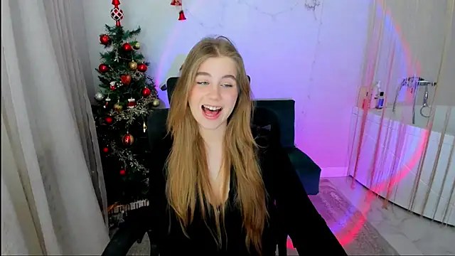 Snapshot of GoldenMirage chatting on 01/10/26, 04:30 GoldenMirage online show from 01/10/26, 04:30